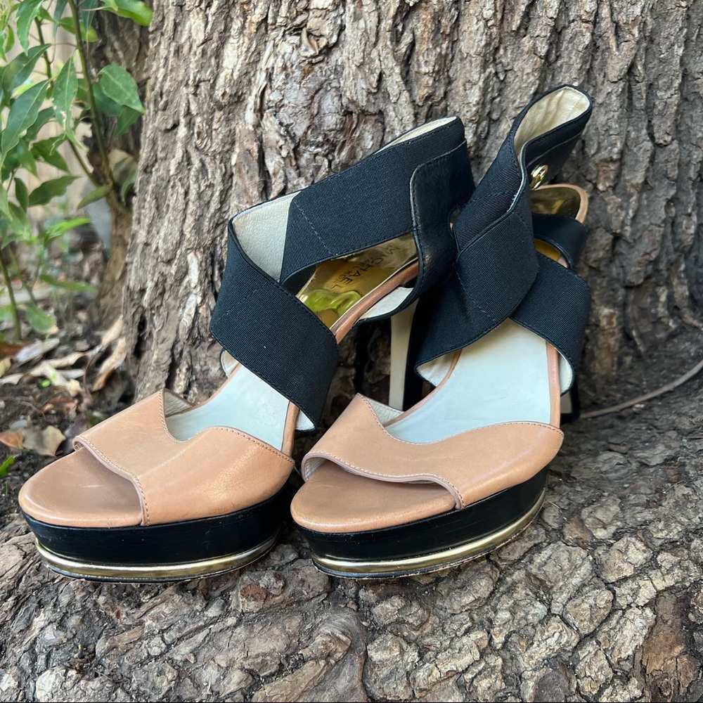 MICHAEL Michael Kors sz 9 Heels